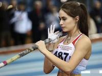 开云体育登录-俄罗斯跳水运动员表现完美，斩获双金