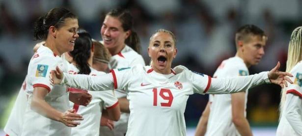 开云体育登录-女足比赛对手强劲，球队备战以应对