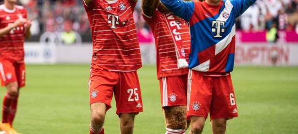 开云体育入口-沙尔克球员表现出色，继续保持不败