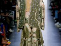 开云体育官方入口-帕森斯展现多面才华，为球队带来胜利