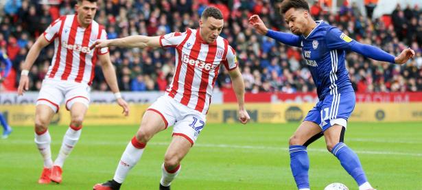 开云体育登录入口-精彩绝伦！法甲联赛现场掀起球迷狂热潮流