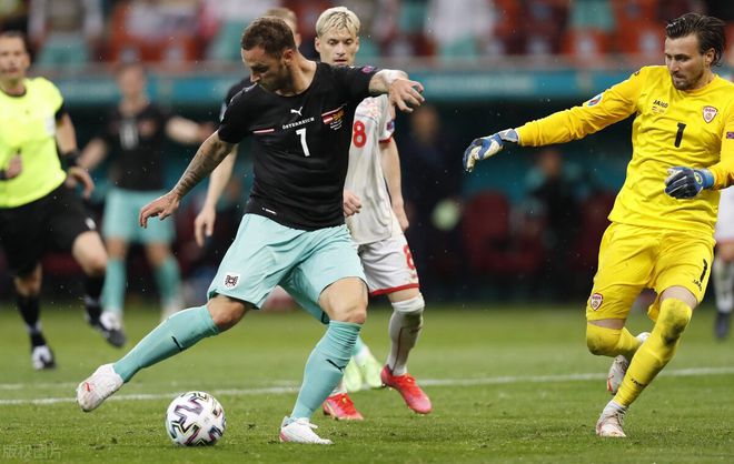 北马其顿队绝杀阿尔巴尼亚,小组出线前景看好 北马其顿队绝杀阿尔巴尼亚,小组出线前景看好