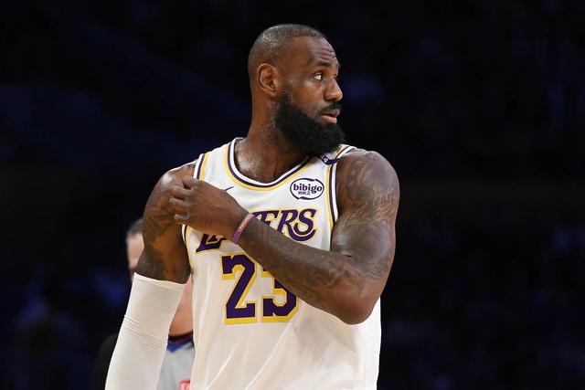 湖人连胜战绩卓著，能否在西部夺得第一？