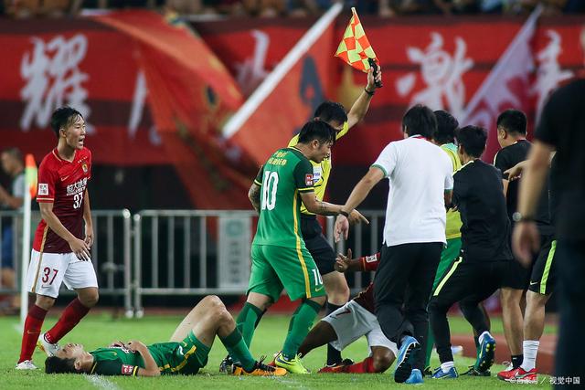 富力主场逼平,与申花展开激烈对决的简单介绍 富力主场逼平,与申花展开激烈对决的简单介绍