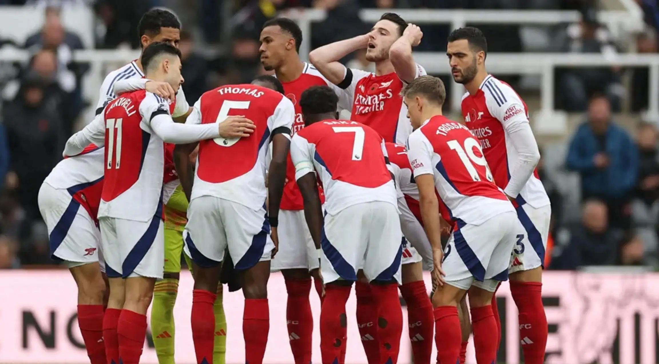 荷兰胜英格兰,斯特林梅开二度的简单介绍 荷兰胜英格兰,斯特林梅开二度的简单介绍