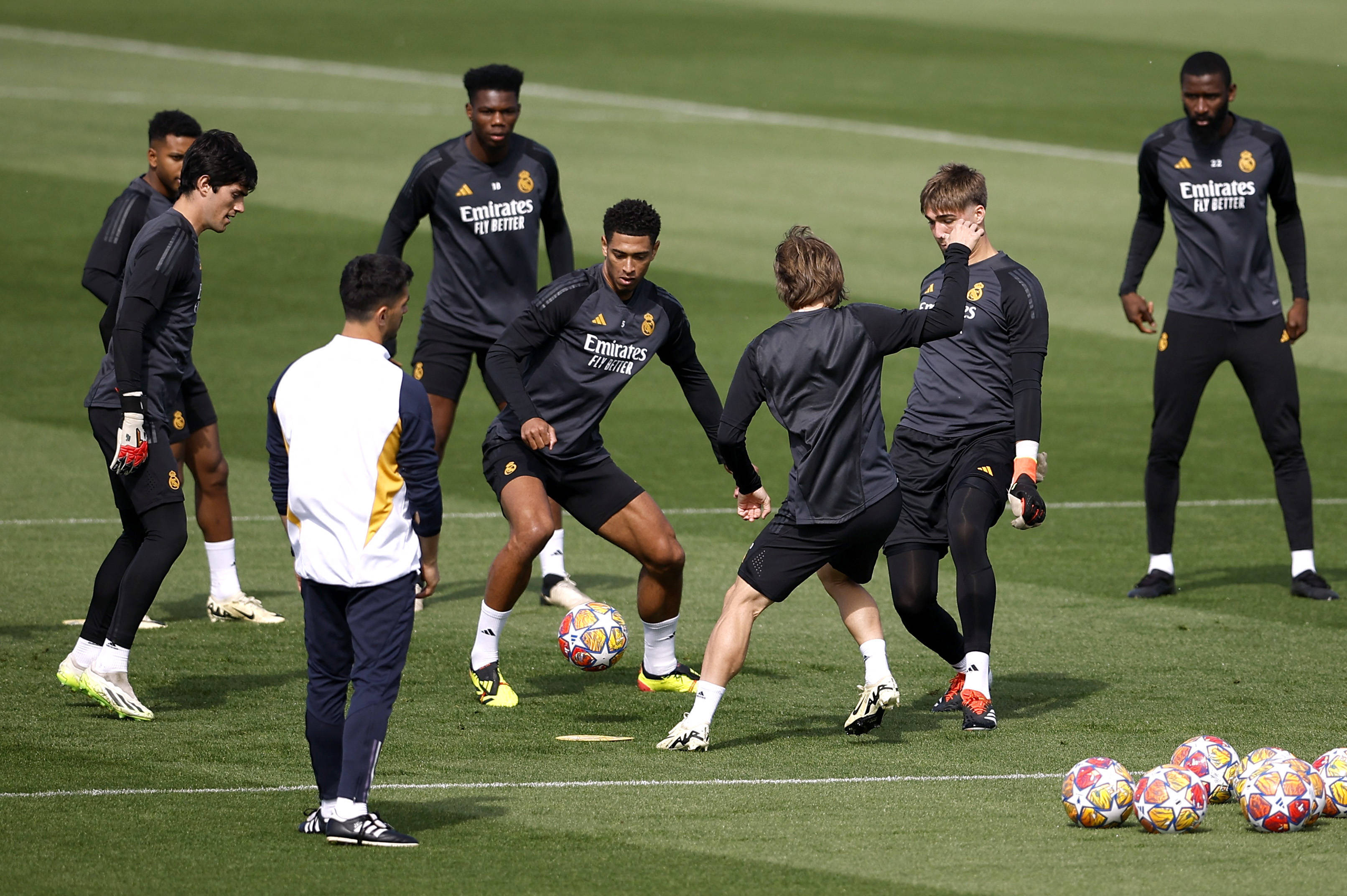 米卢斯主场取胜,状态趋于正常 米卢斯主场取胜,状态趋于正常