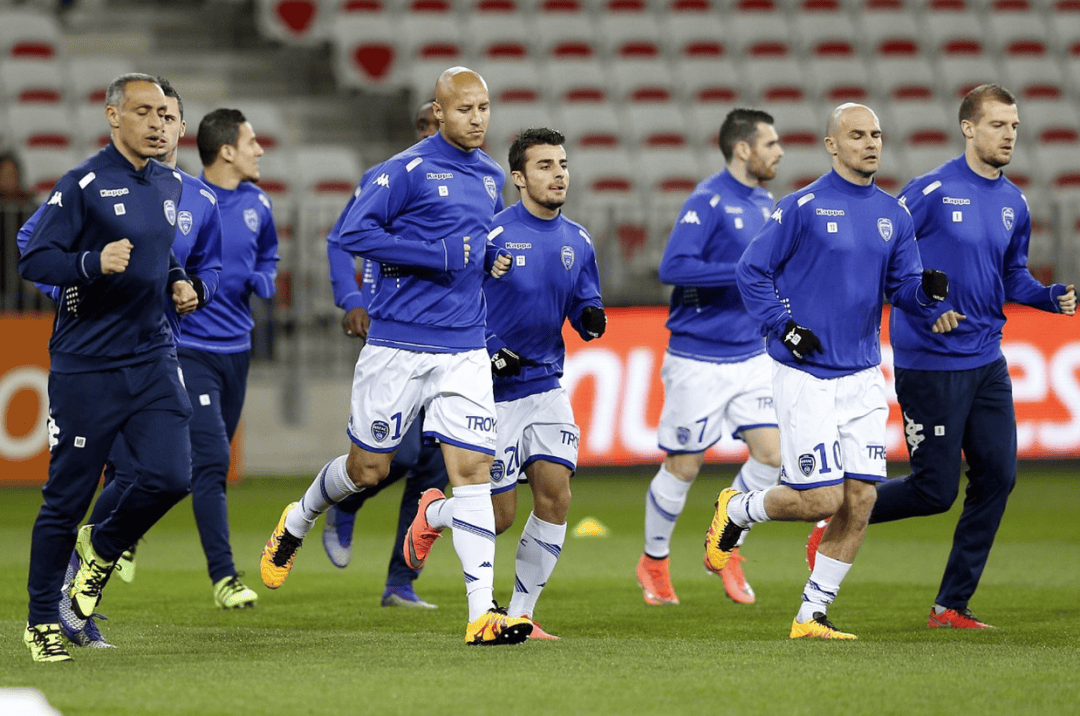 包含帕尔马队逆袭成功,士气高涨信心十足的词条 包含帕尔马队逆袭成功,士气高涨信心十足的词条