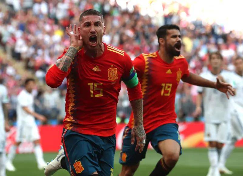 西班牙球星在比赛中展现绝佳状态