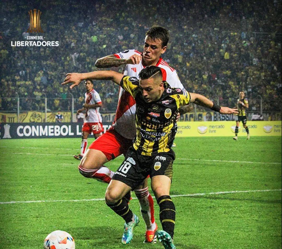 瑞典队表现出众,赢得阵阵喝彩的简单介绍 瑞典队表现出众,赢得阵阵喝彩的简单介绍