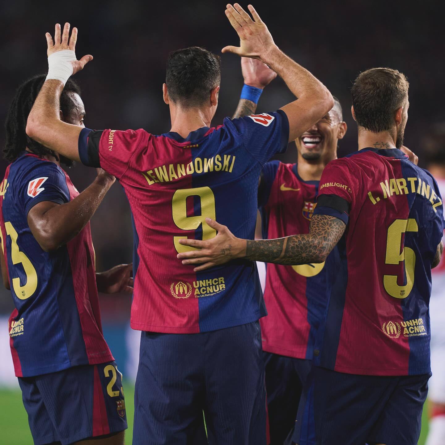 巴萨锋线火力全开,助球队豪取大胜 巴萨锋线火力全开,助球队豪取大胜