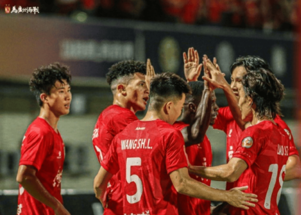 关于中超比赛不断创造奇迹,传奇战绩层出不穷的信息 关于中超比赛不断创造奇迹,传奇战绩层出不穷的信息