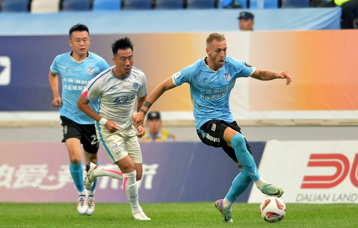 厄瓜多尔中场脚下功夫了得,帮球队赢得关键比赛的简单介绍 厄瓜多尔中场脚下功夫了得,帮球队赢得关键比赛的简单介绍