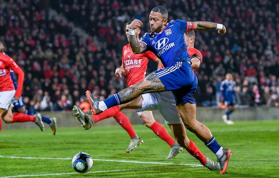 包含里昂三球击败尼姆,收获宝贵三分的词条 包含里昂三球击败尼姆,收获宝贵三分的词条