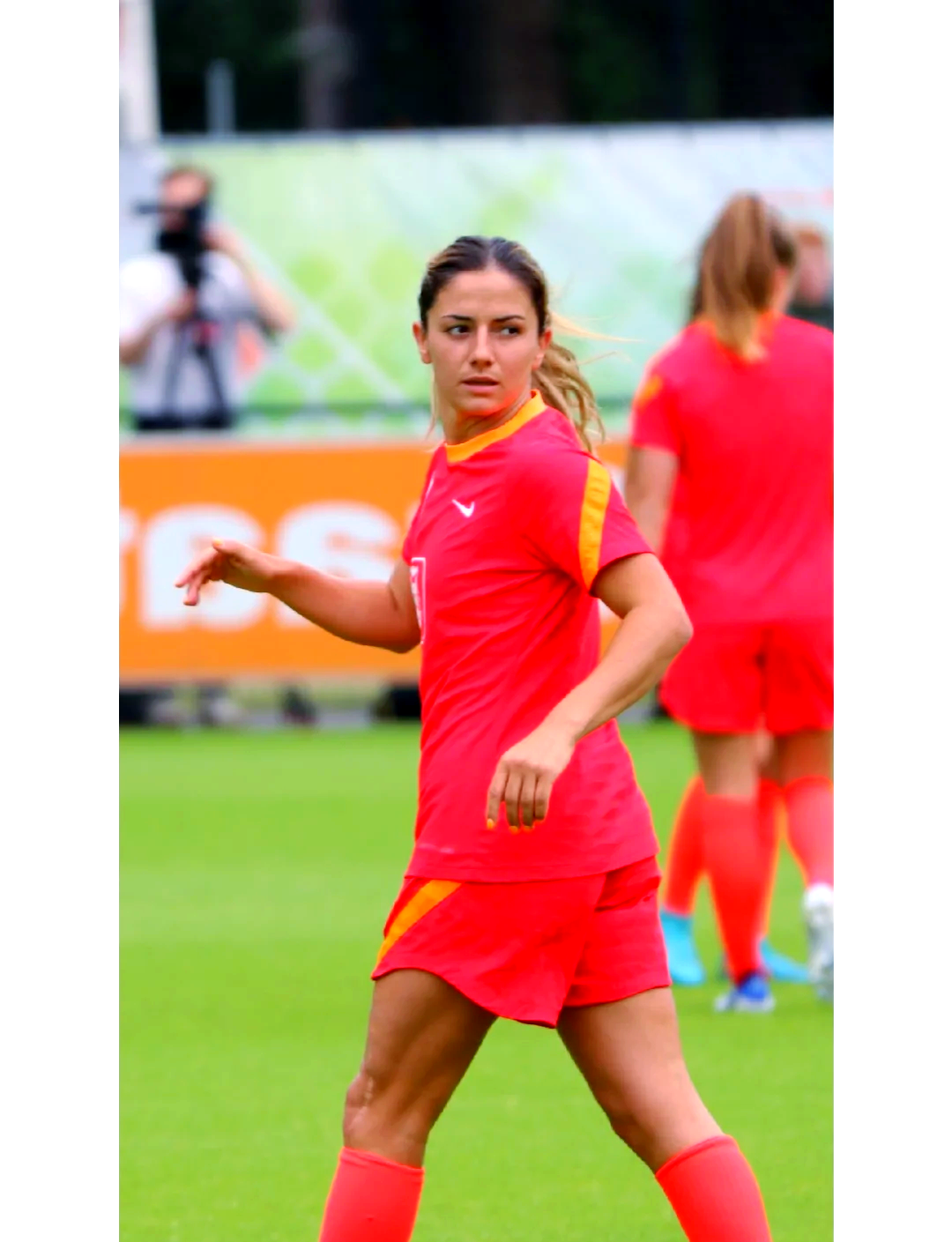 荷兰女足队夺得比赛冠军 荷兰女足队夺得比赛冠军