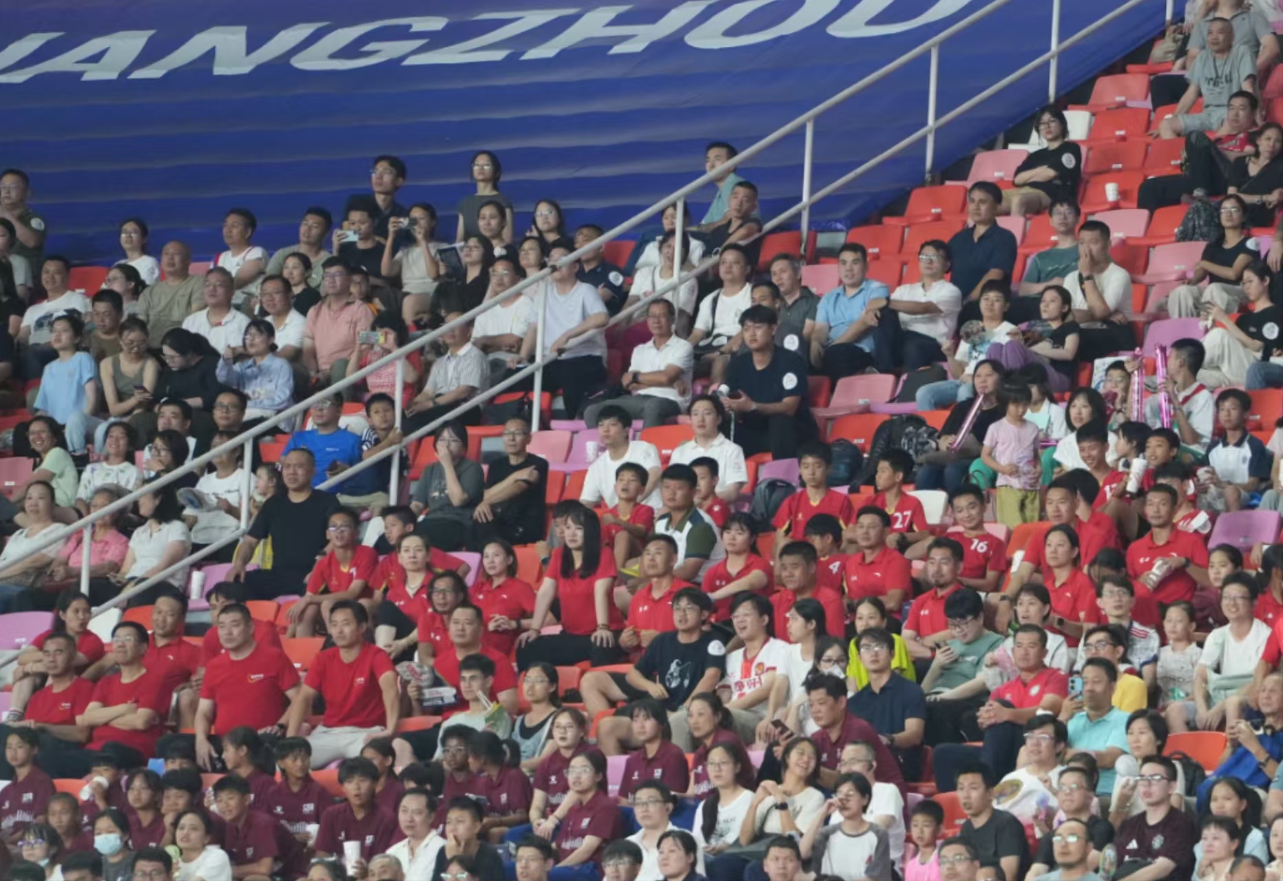 女足比赛对手强劲,球队备战以应对 女足比赛对手强劲,球队备战以应对