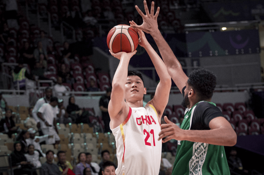 包含甘肃男篮士气高昂，深入备战关键战役的词条