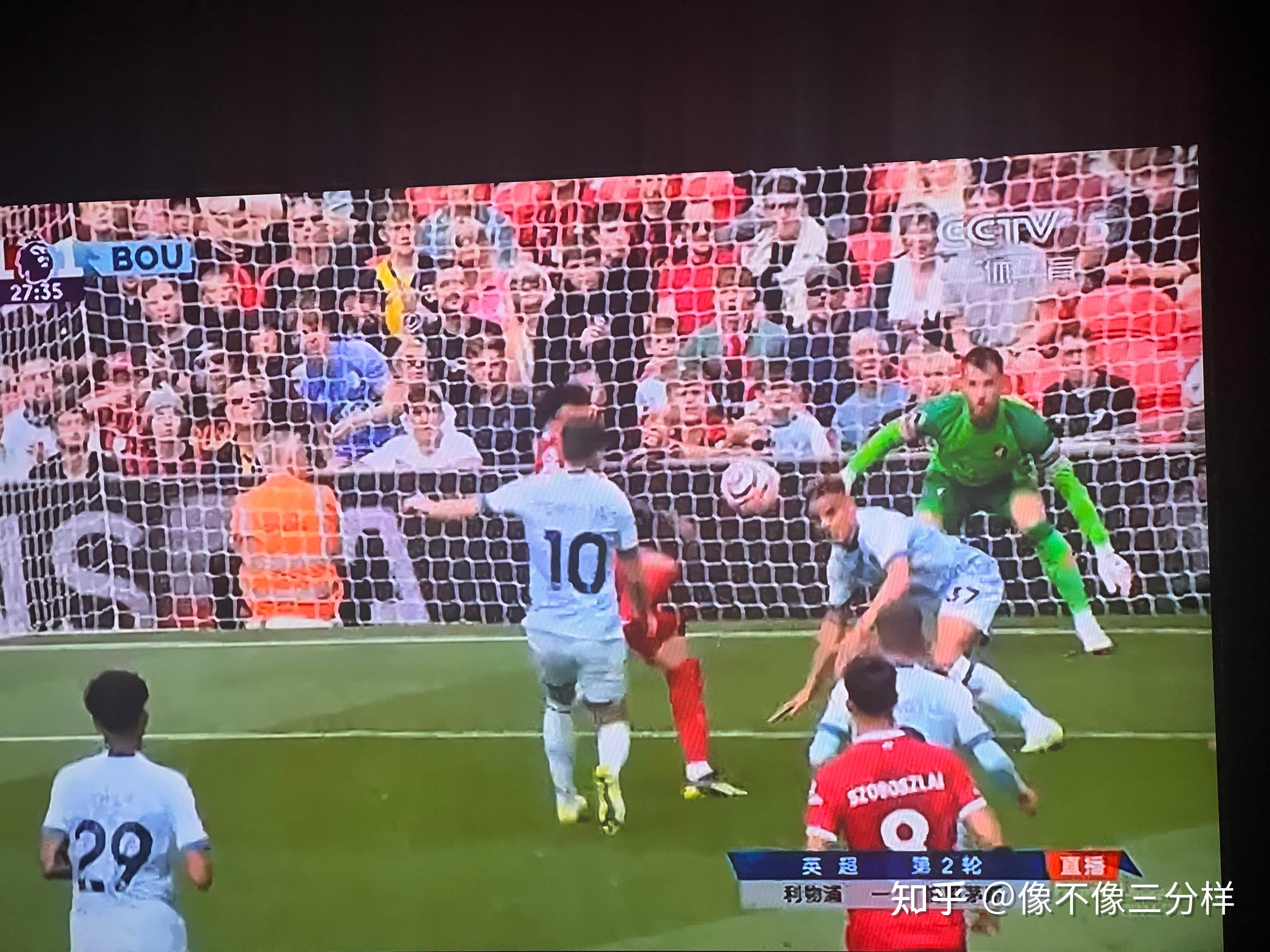 利物浦中场核心连场破门,展现出色状态 利物浦中场核心连场破门,展现出色状态