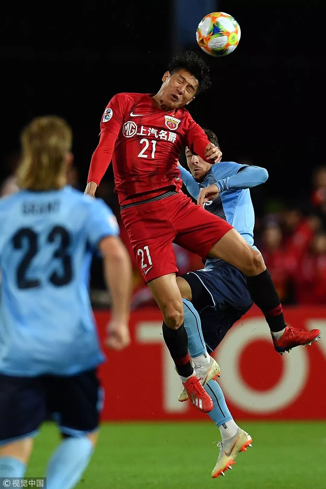 上港客场大胜绿城，摆脱颓势