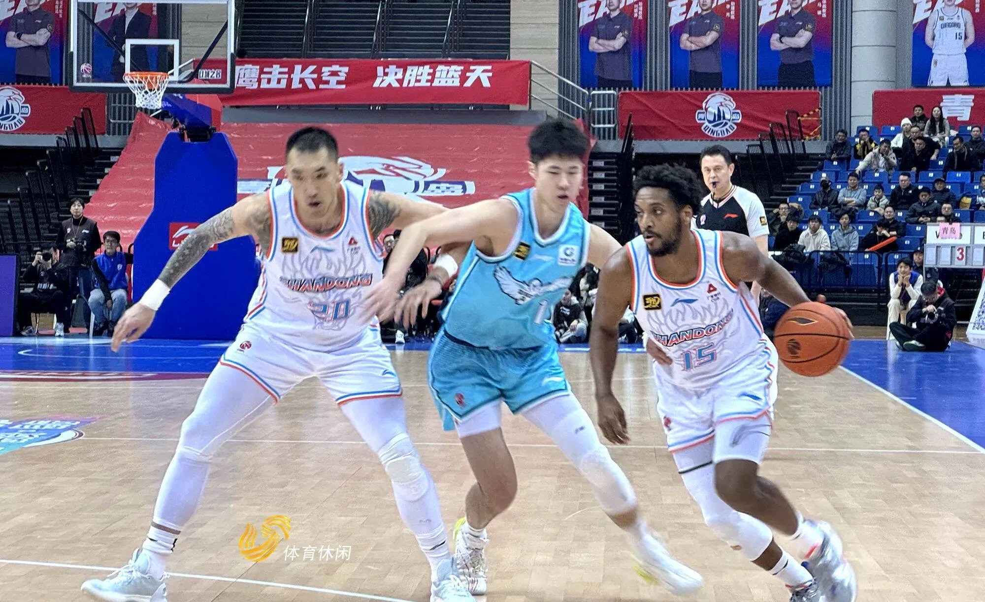 山东男篮大胜天津队，赢得连胜