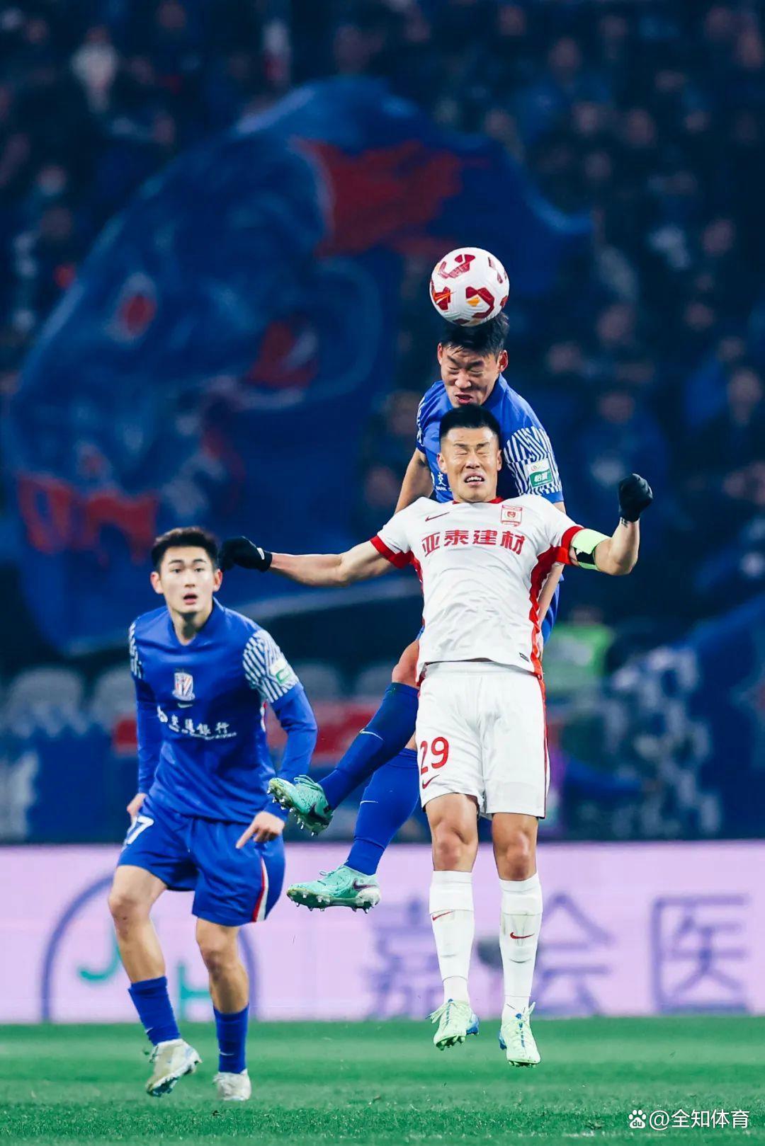 包含北京恒大客场挑战上海绿地申花,对决一触即发的词条 包含北京恒大客场挑战上海绿地申花,对决一触即发的词条