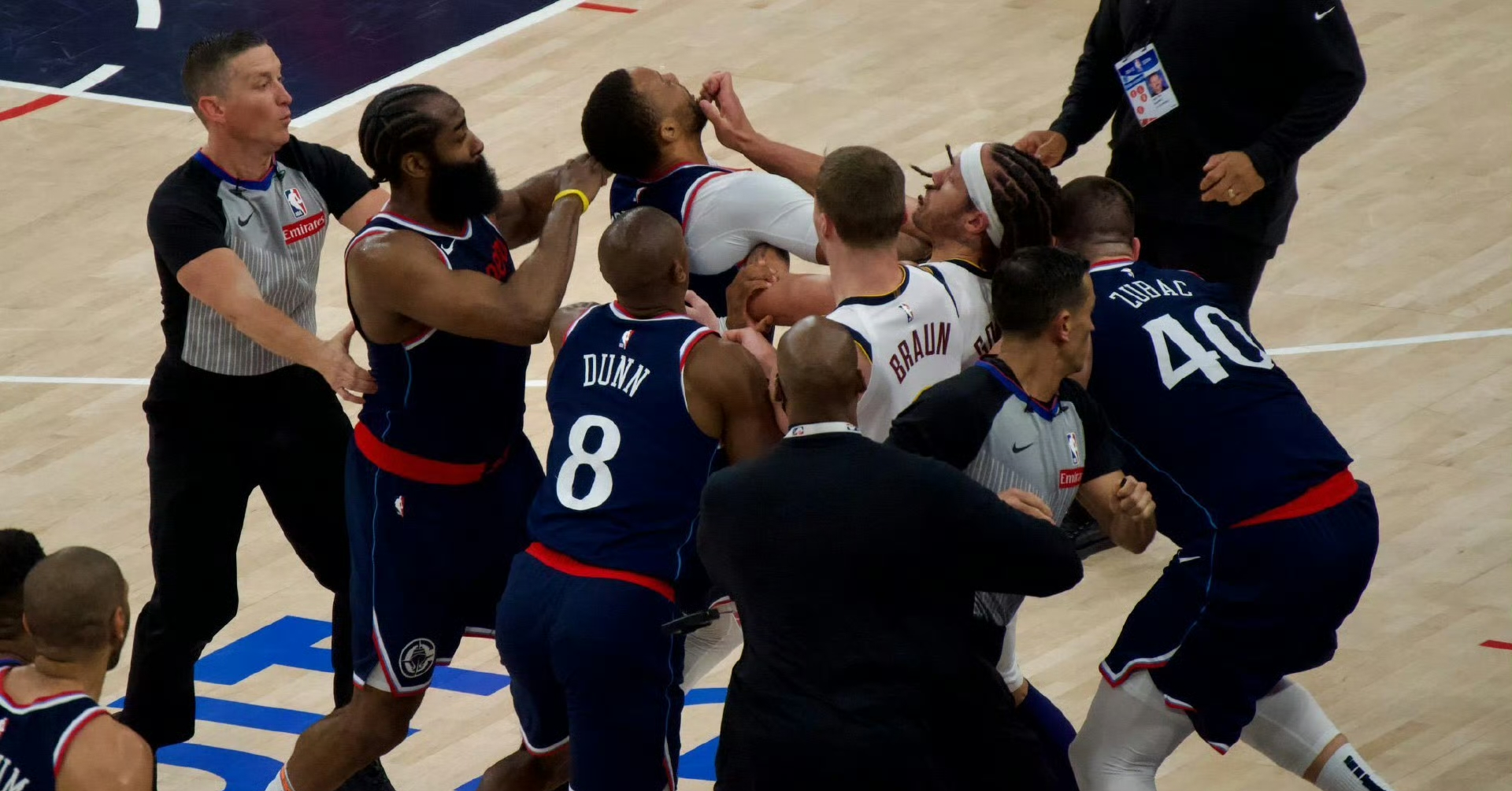 经典之战再现,美国男篮逆转击败法国 经典之战再现,美国男篮逆转击败法国