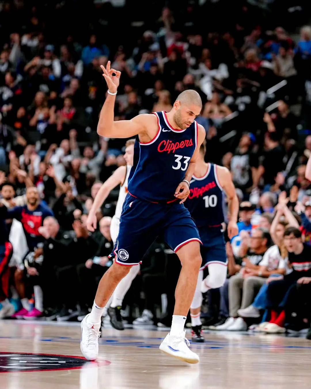 关于快船创下两项纪录,将他们的实力展现无遗的信息 关于快船创下两项纪录,将他们的实力展现无遗的信息